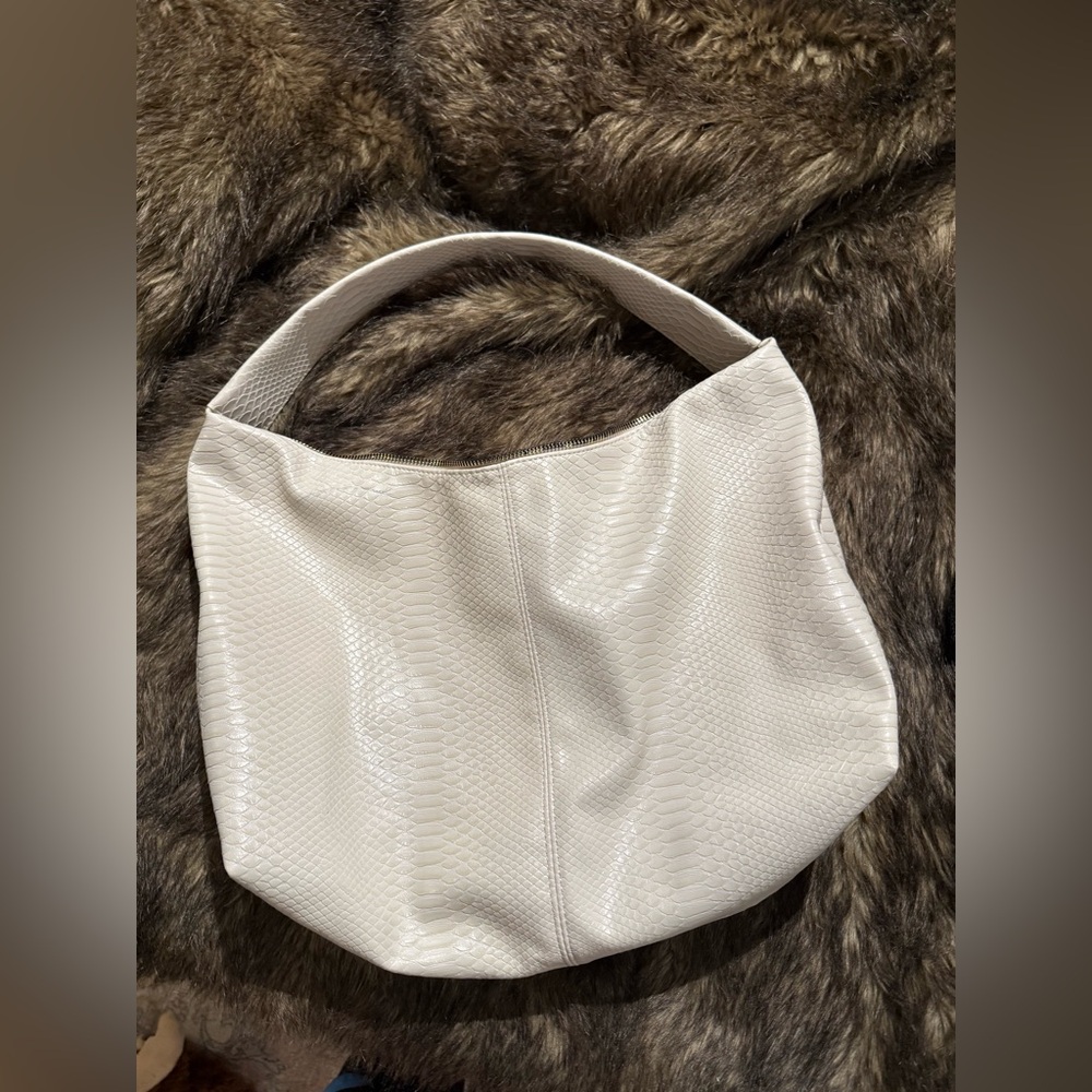 Rita Ora Primark White Faux Snake Skin Purse